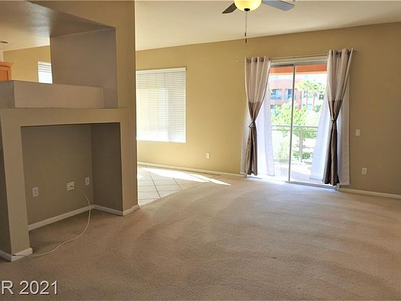 5th image of 23 E Agate Ave Unit 309