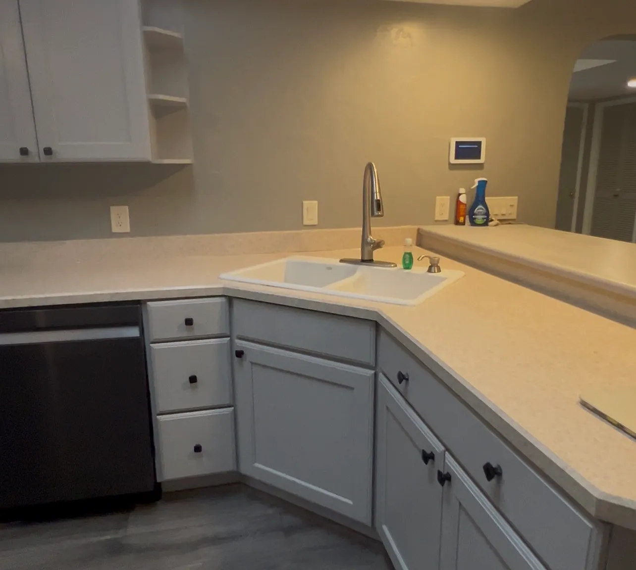 3 bed, 1800 sqft, $2,275 — Photo 3