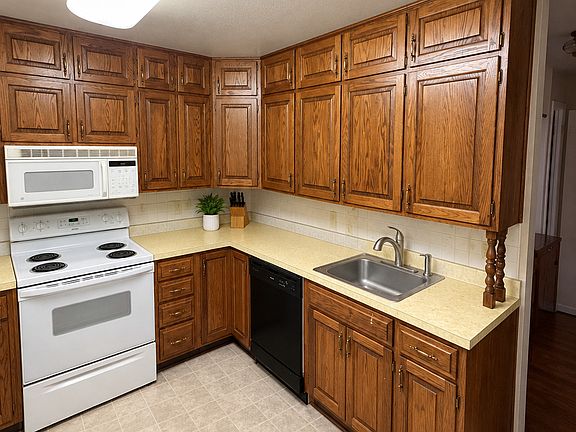 5th image of 1100 Archway Dr