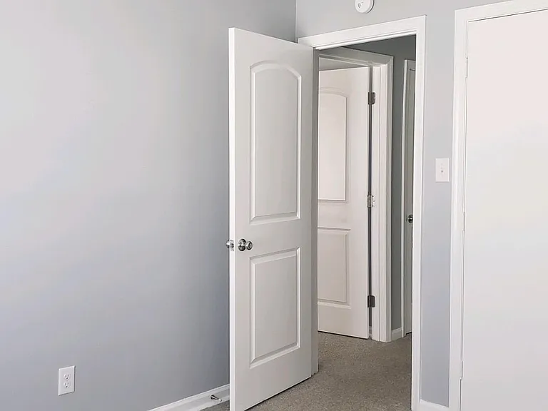 1st Guest Bedroom