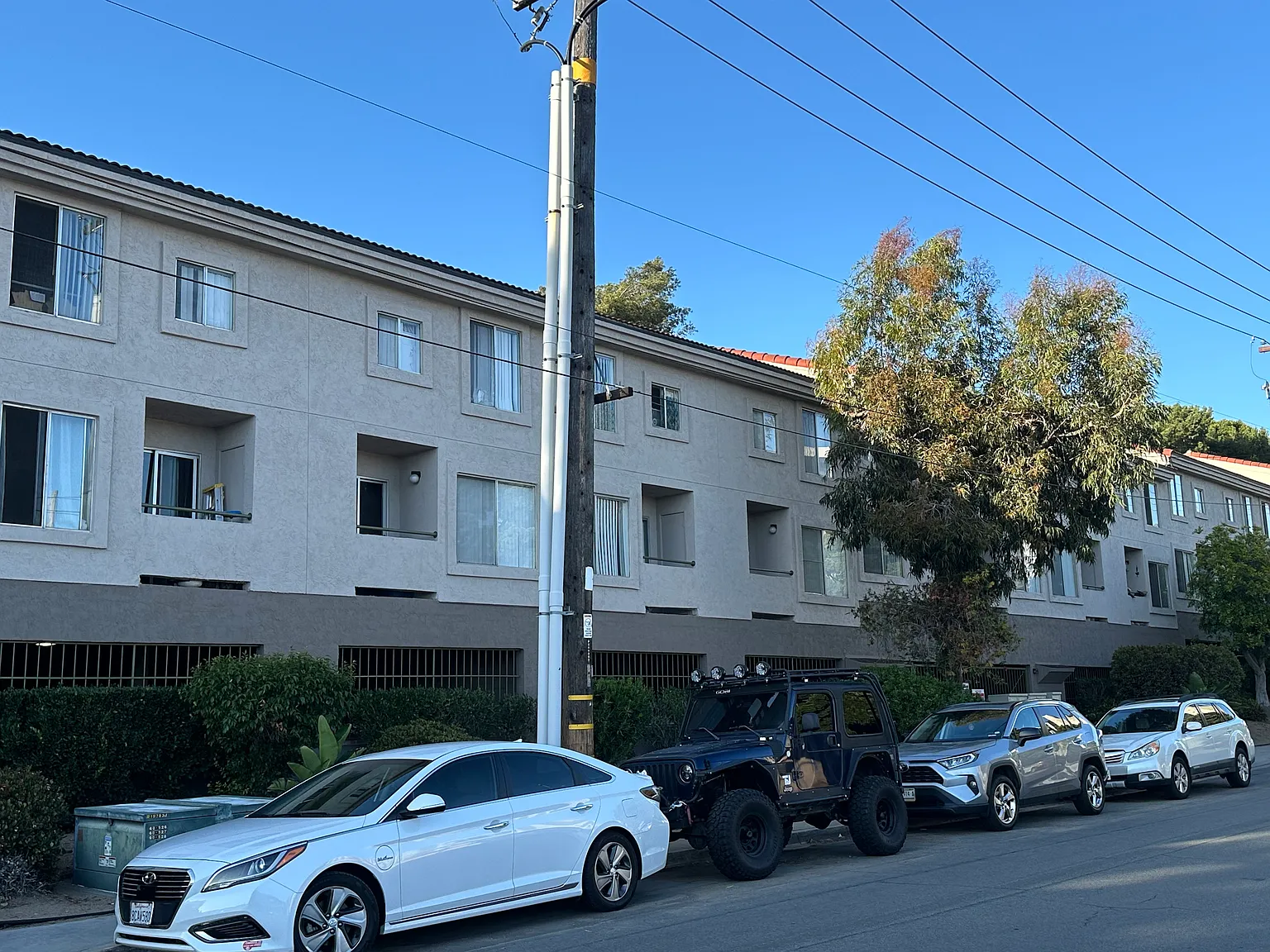 University Place Apartments — Photo 3