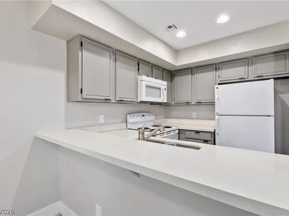 2220 Pine Breeze Ln Unit 101, Las Vegas, NV 89119