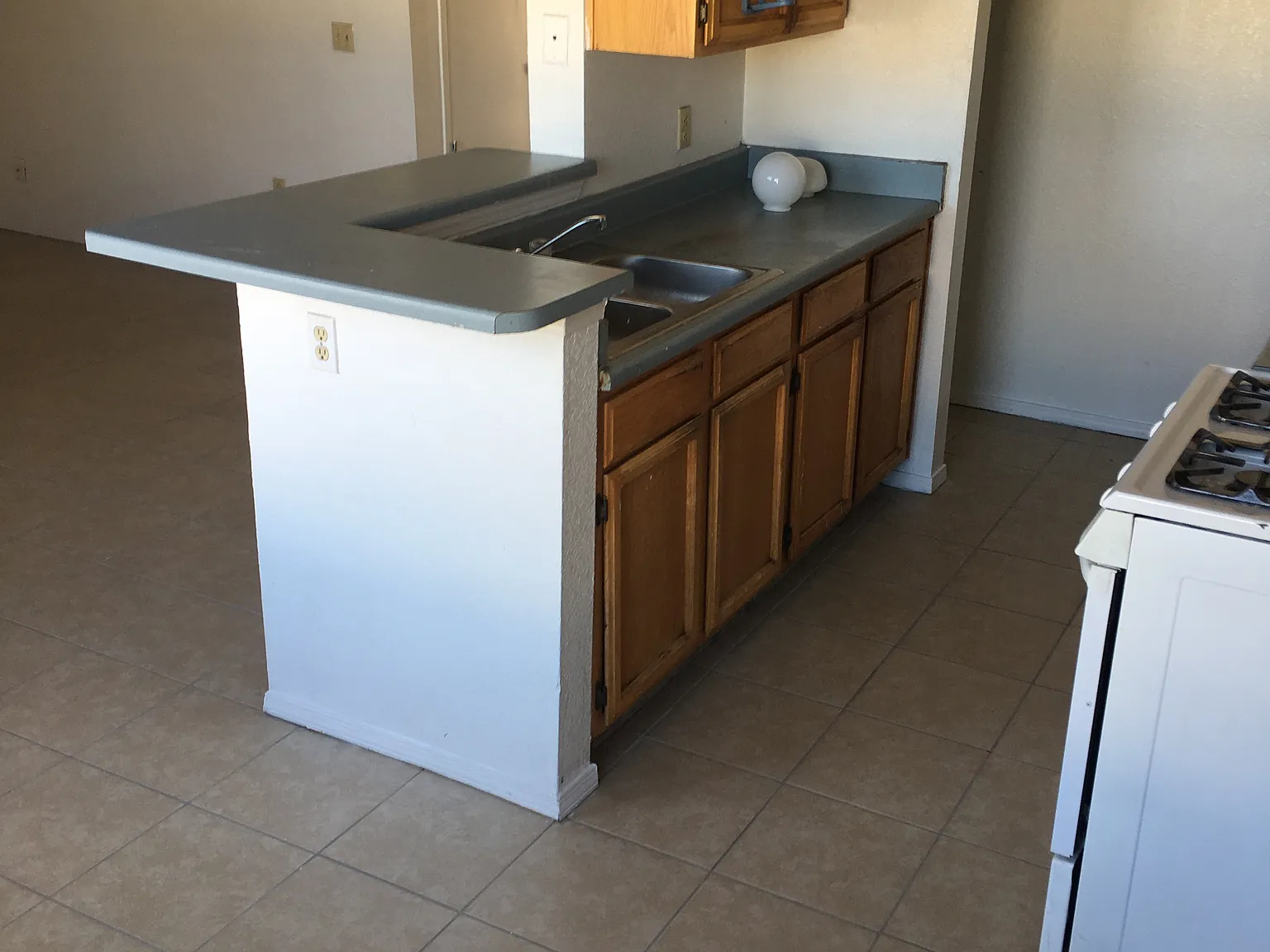 2 bed, 825 sqft, $850 — Photo 3