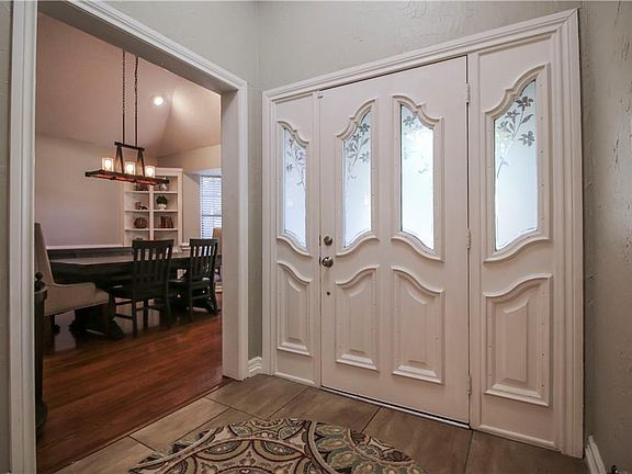 4th image of 7809 Red Oak St