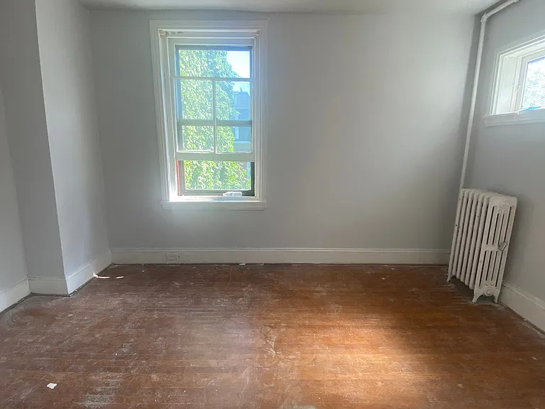 4420 Osage Ave #2R — Photo 5