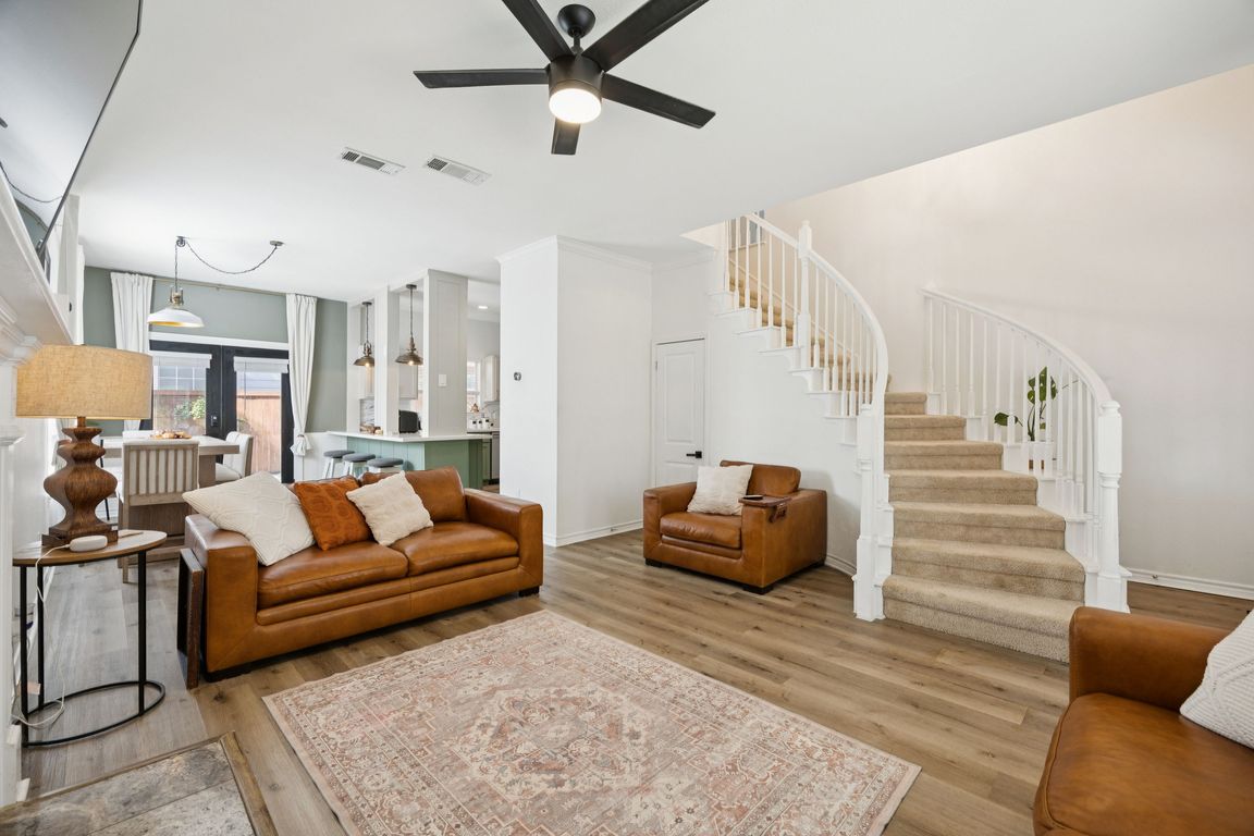 next background image