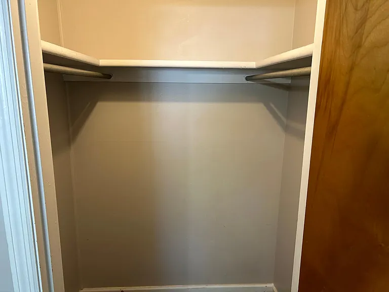 112 W Jones St #9 — Photo 10
