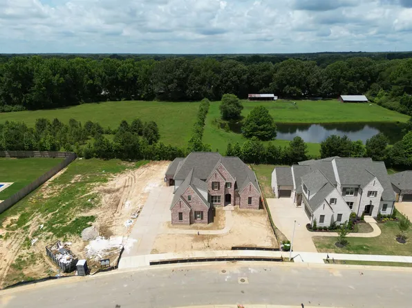 605 Cedar Shadows Cir W, Collierville, TN 38017