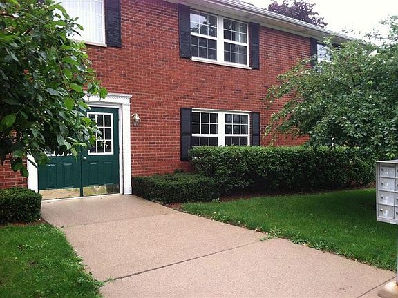3rd image of 157 S Bailey St #167