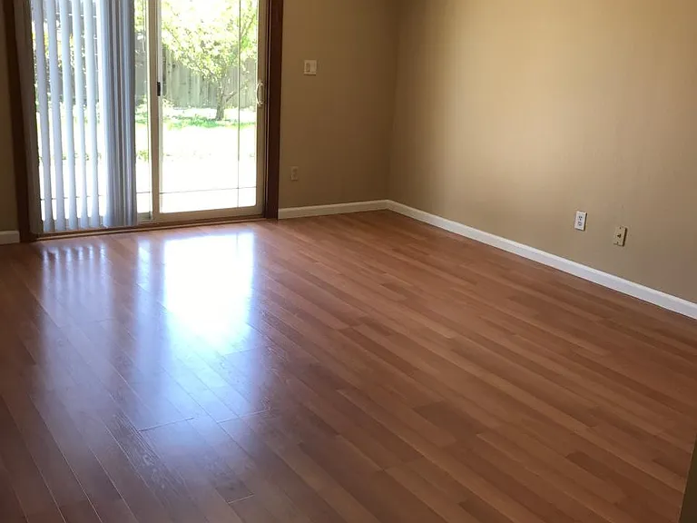 305 Georgiana Dr — Photo 11