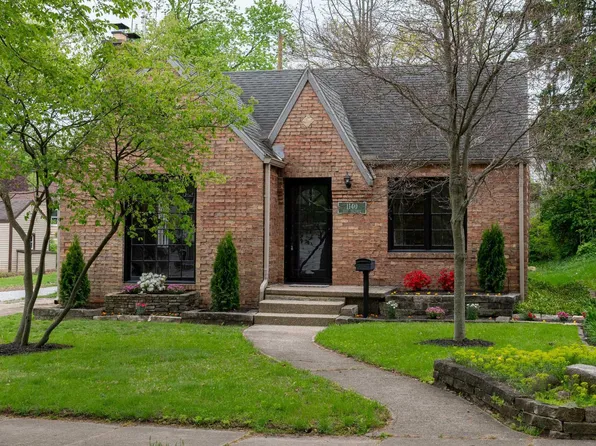 1140 E Victoria St, South Bend, IN 46614