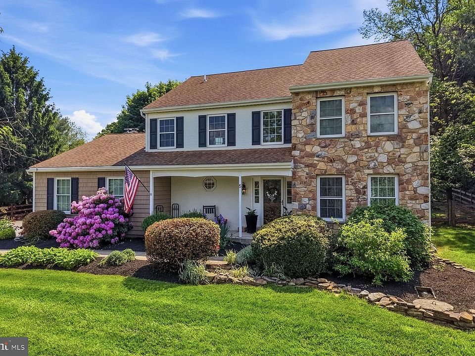1st image of 5 Meadow Creek Ln