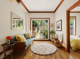198 Monitor St APT 1B, Brooklyn, NY 11222