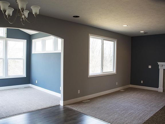 5th image of 4431 Caspian Dr