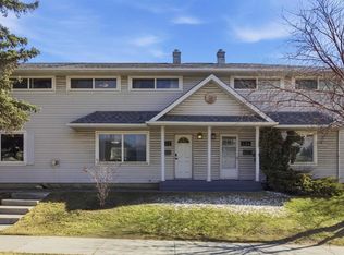 4525 W 31st St SW #433, Calgary, AB T3E2P8
