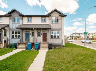 354 E Mildred Dobbs Blvd N, Lethbridge, AB T1H7G4