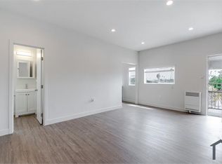 3809 3/4 Montclair St, Los Angeles, CA 90018