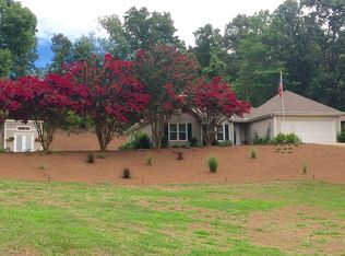 9709 Kings Rd, Gainesville, GA 30506