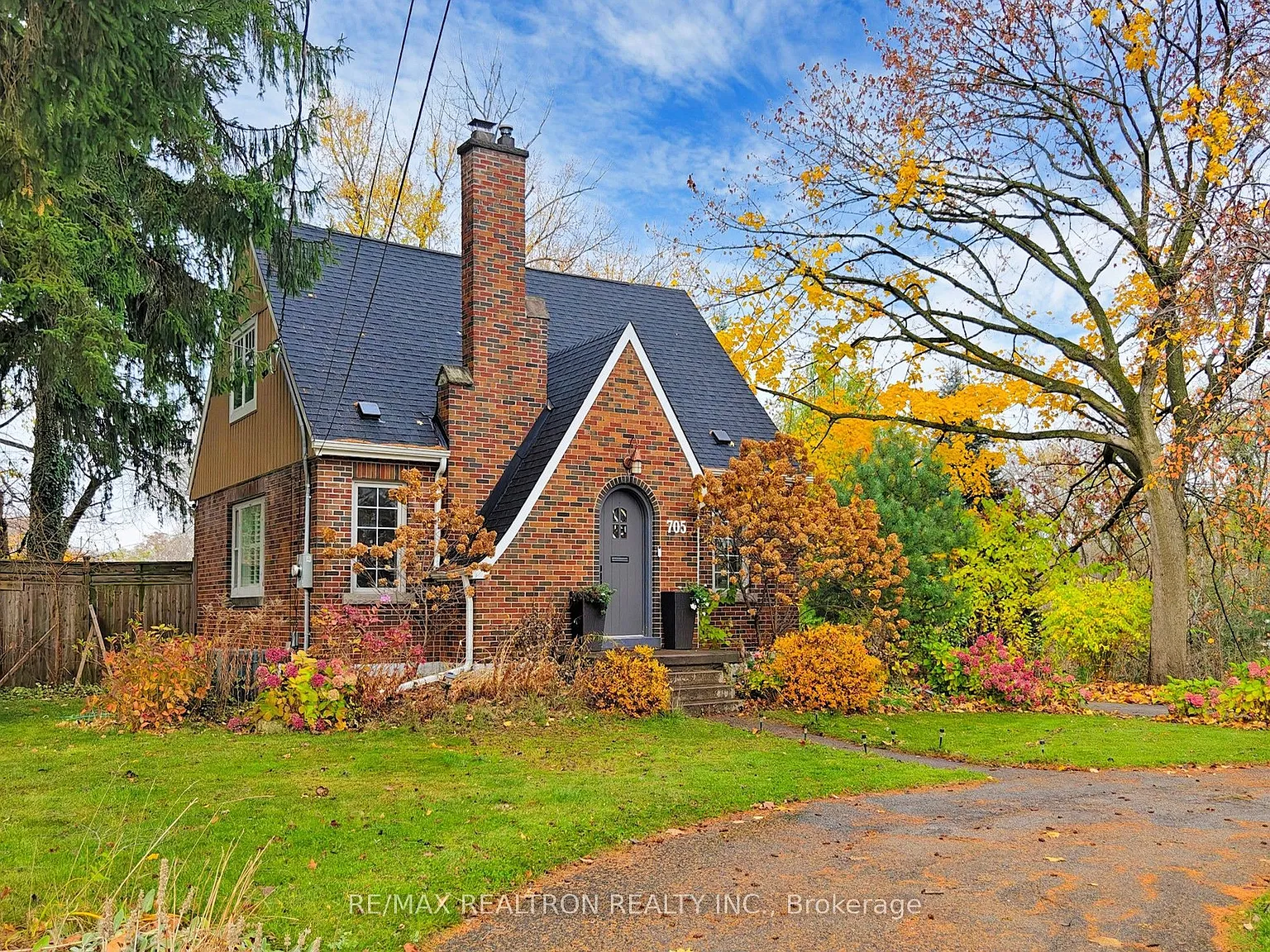 2 bed, $1,650 — Photo 3