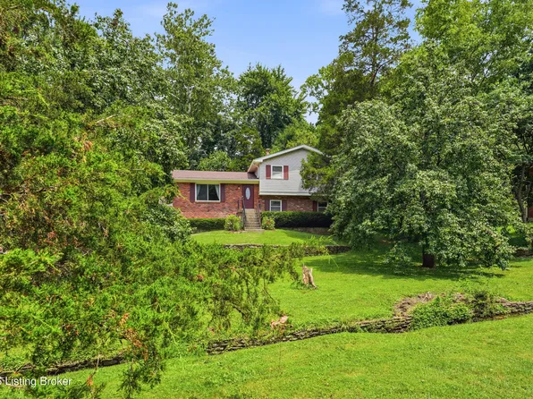 5206 Cool Brook Rd, Louisville, KY 40291