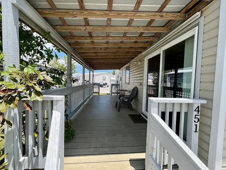 55 Boca Chica Rd #451 — Photo 4