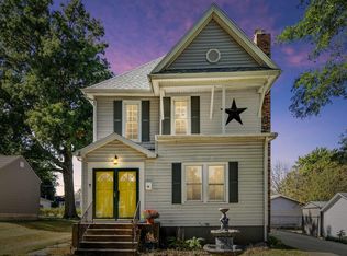 14 7th Ave SE, Oelwein, IA 50662