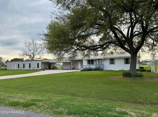 165 State Highway La Rd, Arnaudville, LA 70512