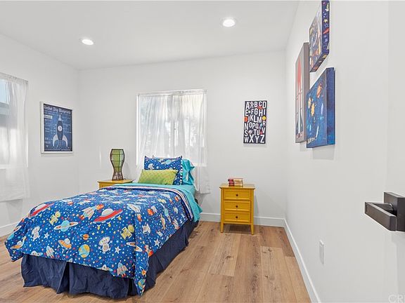 5th image of 13033 Woodcock Ave