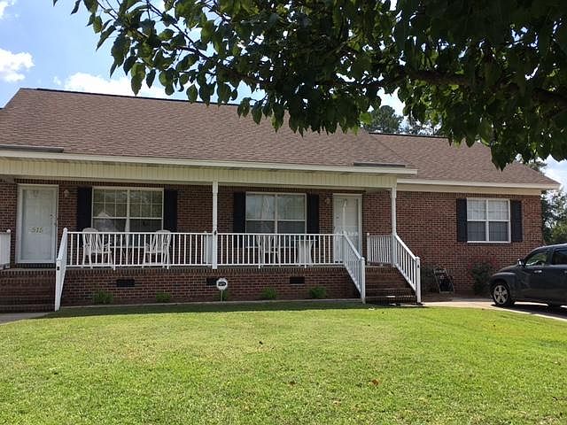 1st image of 520 Birkdale Ct #B