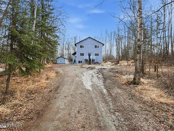 3rd image of 2891 S Donovan Dr