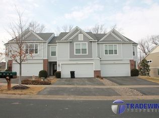 7063 Peony Ln N, Maple Grove, MN 55311