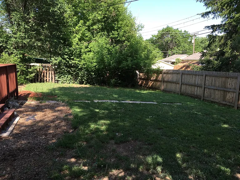305 Crestone Ave — Photo 23