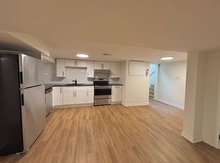 35 Magill St #2, Hamilton, ON L8R2Y4