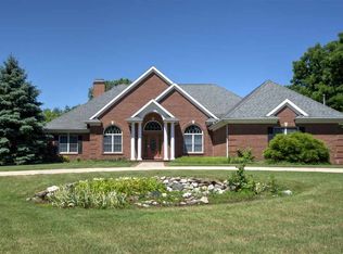 3415 Topsfield Rd, South Bend, IN 46614