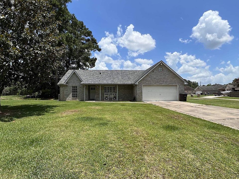 1st image of 2510 Waterford Way