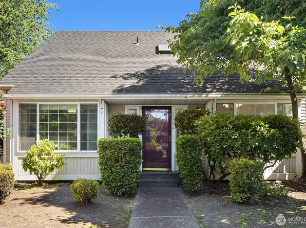 10262 NE 129th Lane, Kirkland, WA 98034