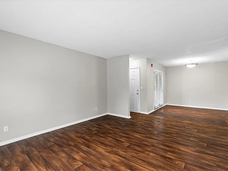 3501 Dayton Blvd — Photo 8