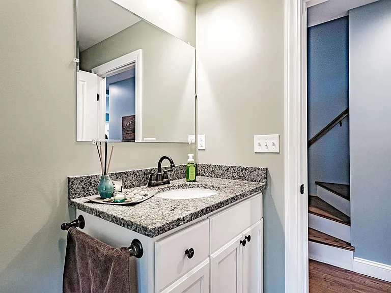 169 Holm Ave — Photo 20