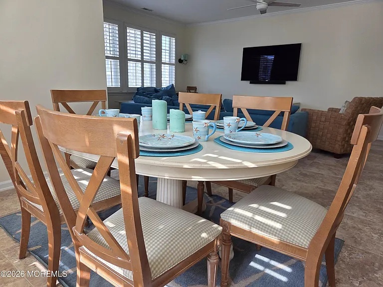 11 Cooper Ave #107 — Photo 5