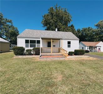 22 Grays Ln, Decatur, IL, 62526
