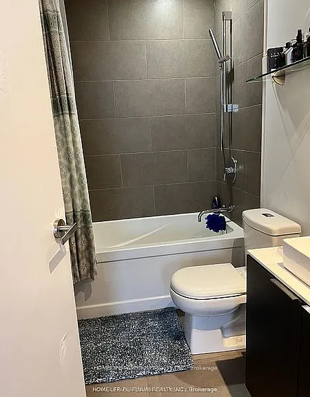 159 Dundas St E #4206 — Photo 3