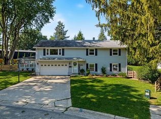 511 Saint Clare Ct, Monroe, WI 53566