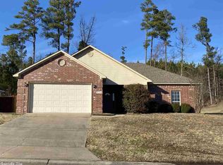5716 Heritage Heights Dr, Benton, AR 72019