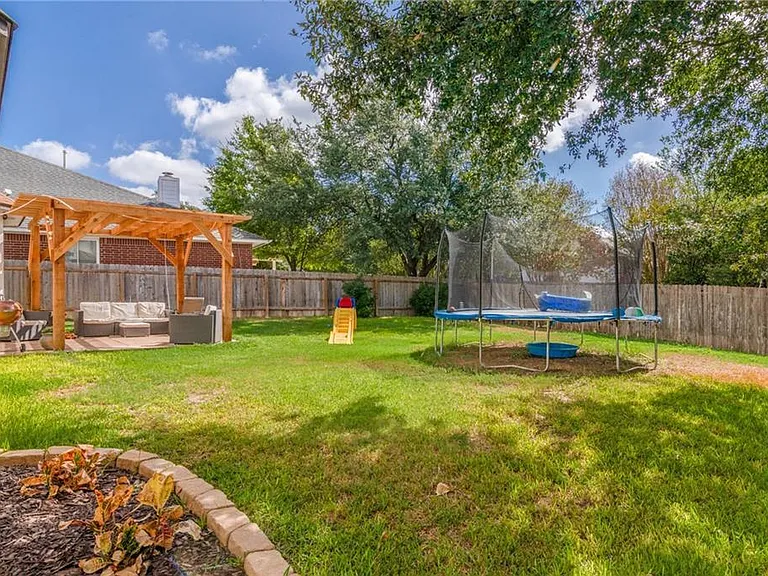 8103 Ephraim Rd — Photo 32
