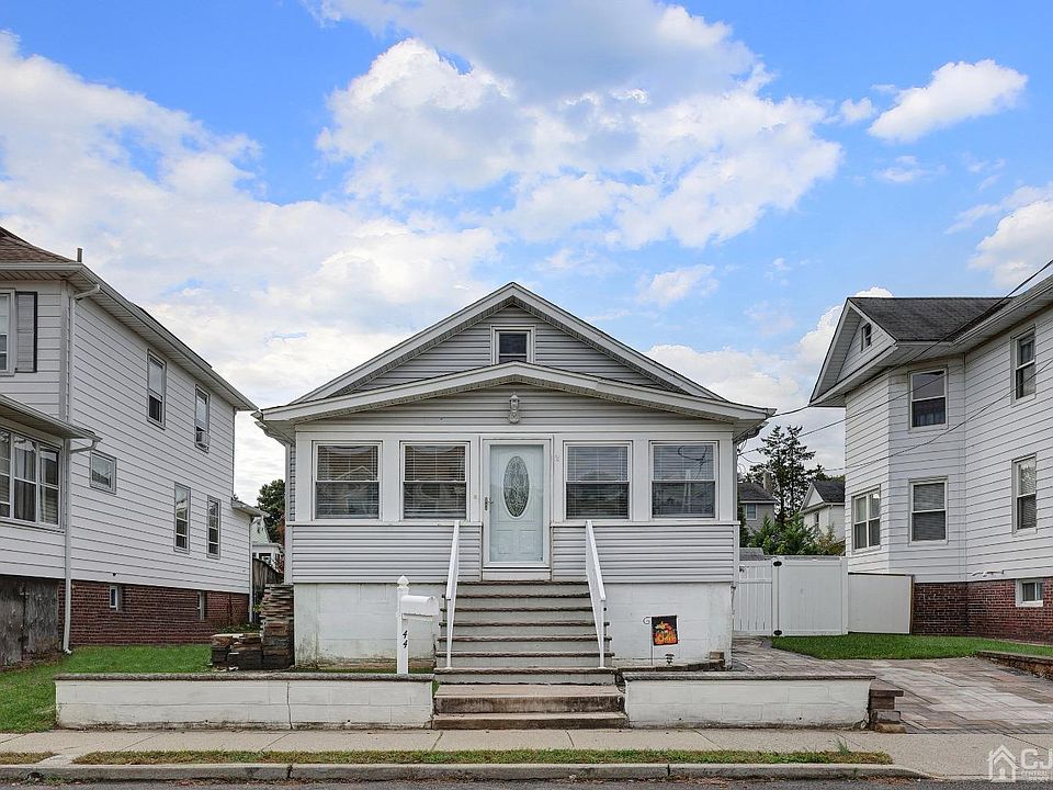 1st image of 44 E Kupsch St