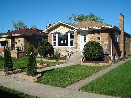 1st image of 14525 S Kimbark Ave