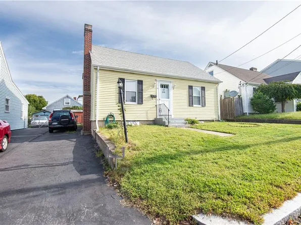 80 Hazelwood Ave, East Providence, RI 02914