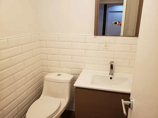 Rented by Yup Realty LLC | media 4