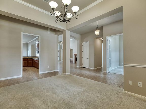 5th image of 15800 Double Eagle Dr