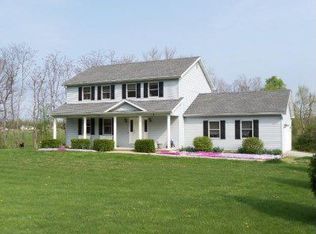 5383 Panhandle Rd, New Vienna, OH 45159